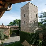 فندق مبيت وإفطار Borgo La Torre Alle Tolfe سيينا