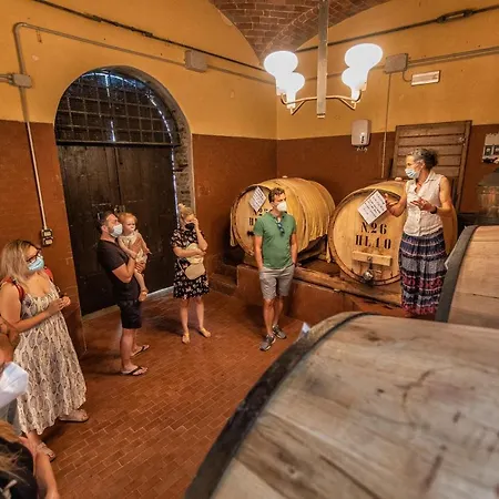 Alojamento de Acomodação e Pequeno-almoço Borgo La Torre Alle Tolfe Siena