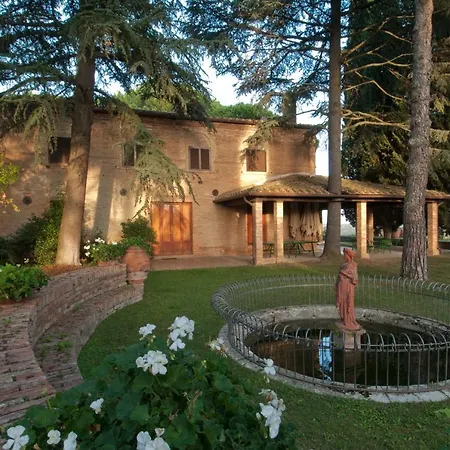 Borgo La Torre Alle Tolfe * Sienne