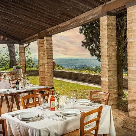 Borgo La Torre Alle Tolfe Готель типу 