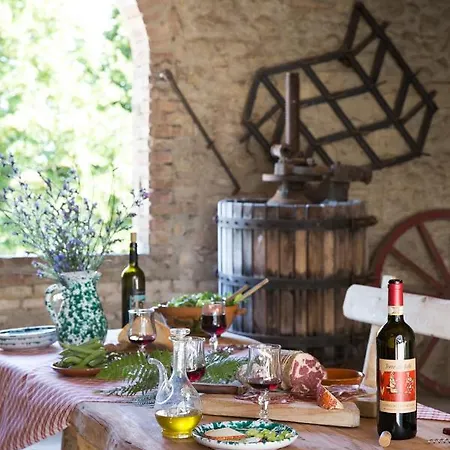 Borgo La Torre Alle Tolfe B&B