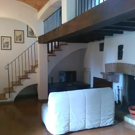 Borgo La Torre Alle Tolfe Siena